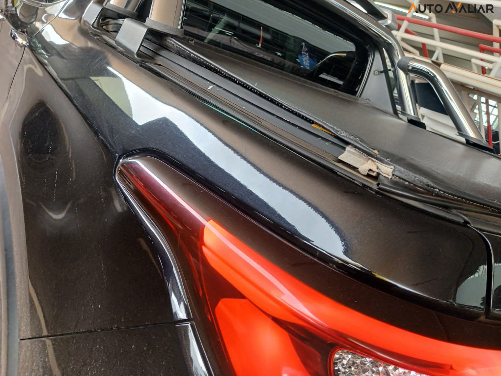 FIAT TORO 2.0 16V TURBO DIESEL VOLCANO 4WD AT9