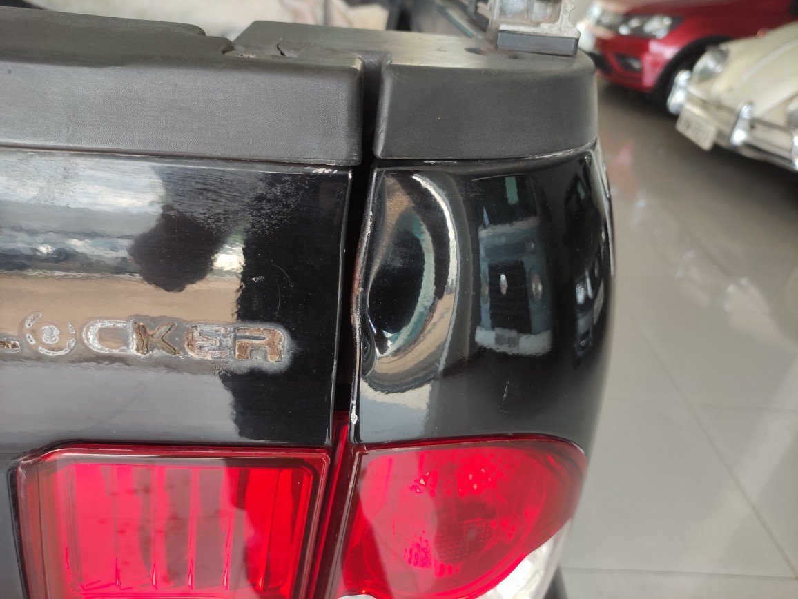 FIAT STRADA 1.8 MPI ADVENTURE CE 8V FLEX 2P MANUAL