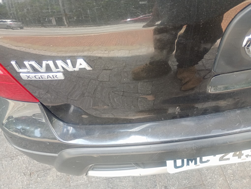 NISSAN LIVINA 1.8 SL X-GEAR 16V FLEX 4P AUTOMATICO