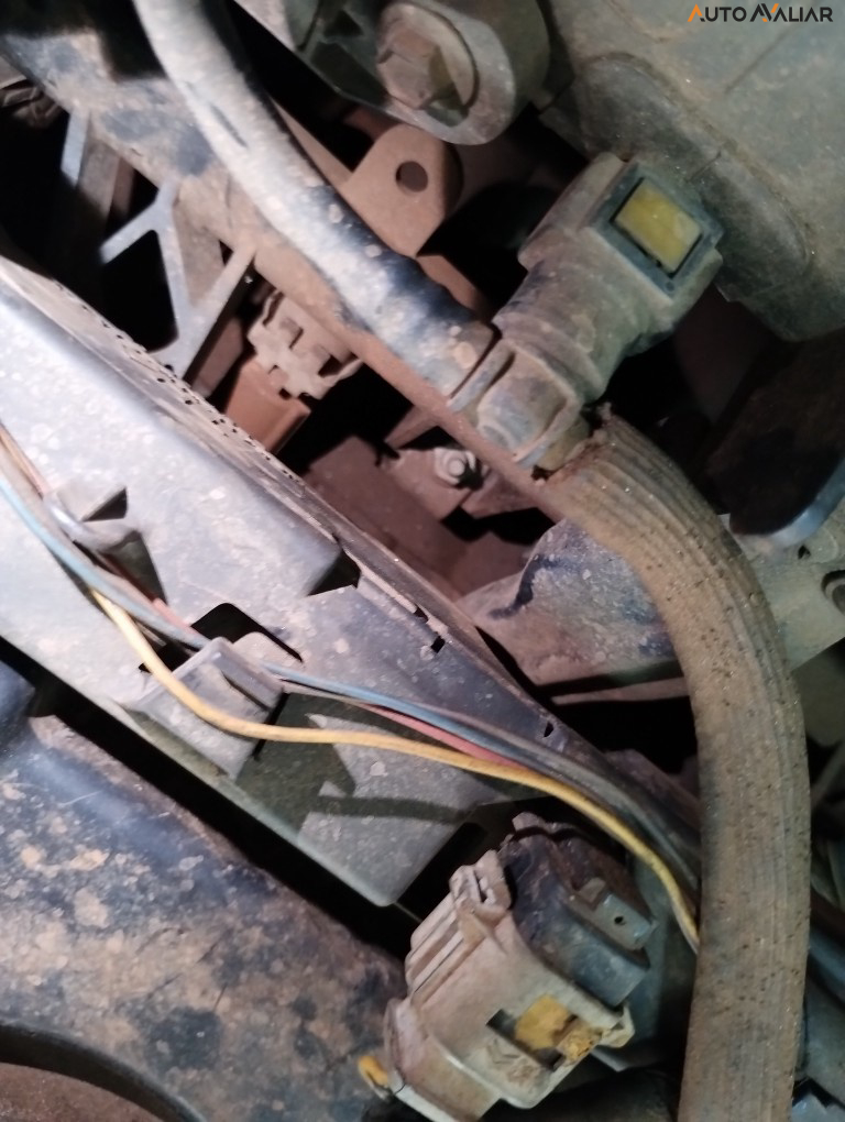 PEUGEOT 207 1.4 SEDAN ACTIVE 8V FLEX 4P MANUAL