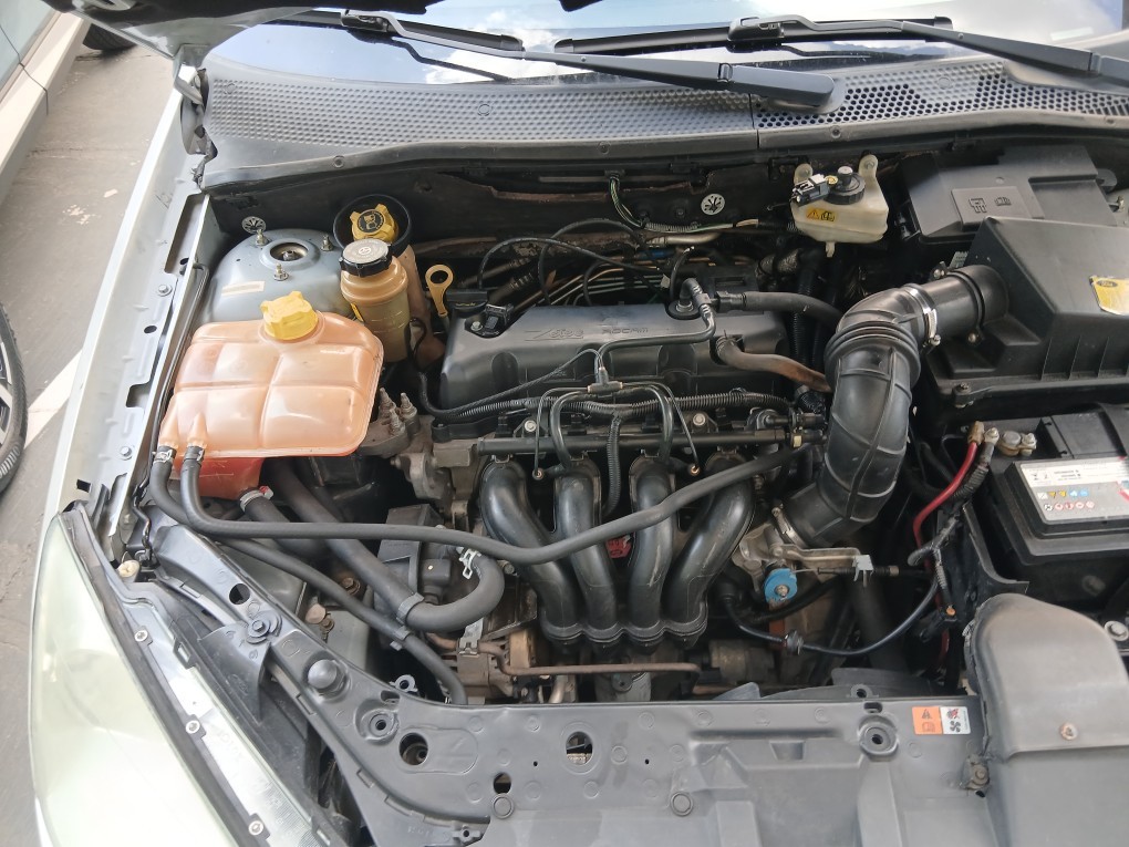 FORD FOCUS GL(KINETIC) 1.6 16V(FLEX)