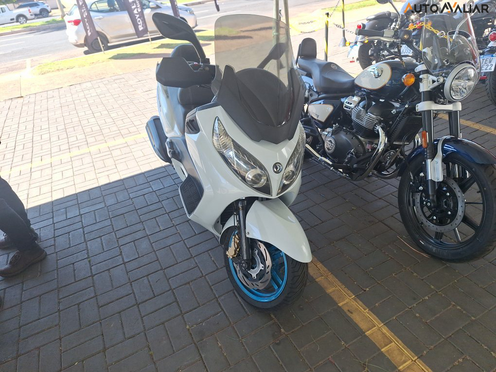 DAFRA MAXSYM 400I MAXSYM 400I