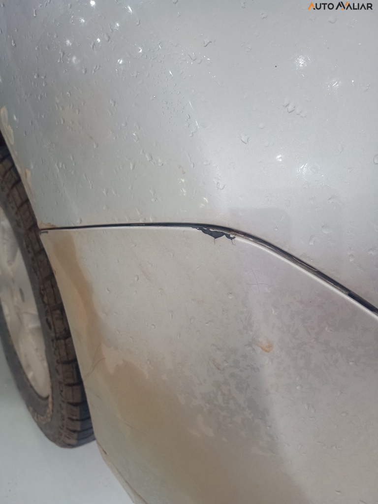 RENAULT DUSTER 2.0 DYNAMIQUE 4X2 16V FLEX 4P AUTOMATICO