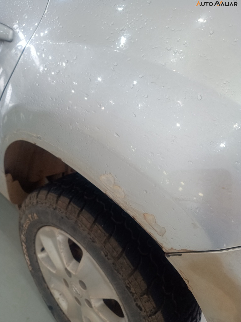 RENAULT DUSTER 2.0 DYNAMIQUE 4X2 16V FLEX 4P AUTOMATICO