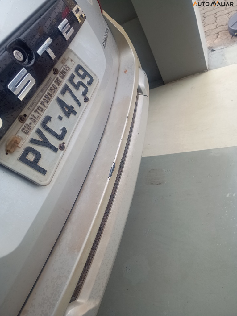 RENAULT DUSTER 2.0 DYNAMIQUE 4X2 16V FLEX 4P AUTOMATICO