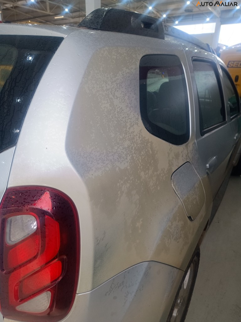 RENAULT DUSTER 2.0 DYNAMIQUE 4X2 16V FLEX 4P AUTOMATICO