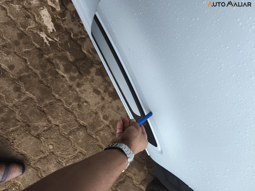 RENAULT KWID 1.0 12V SCE FLEX INTENSE MANUAL