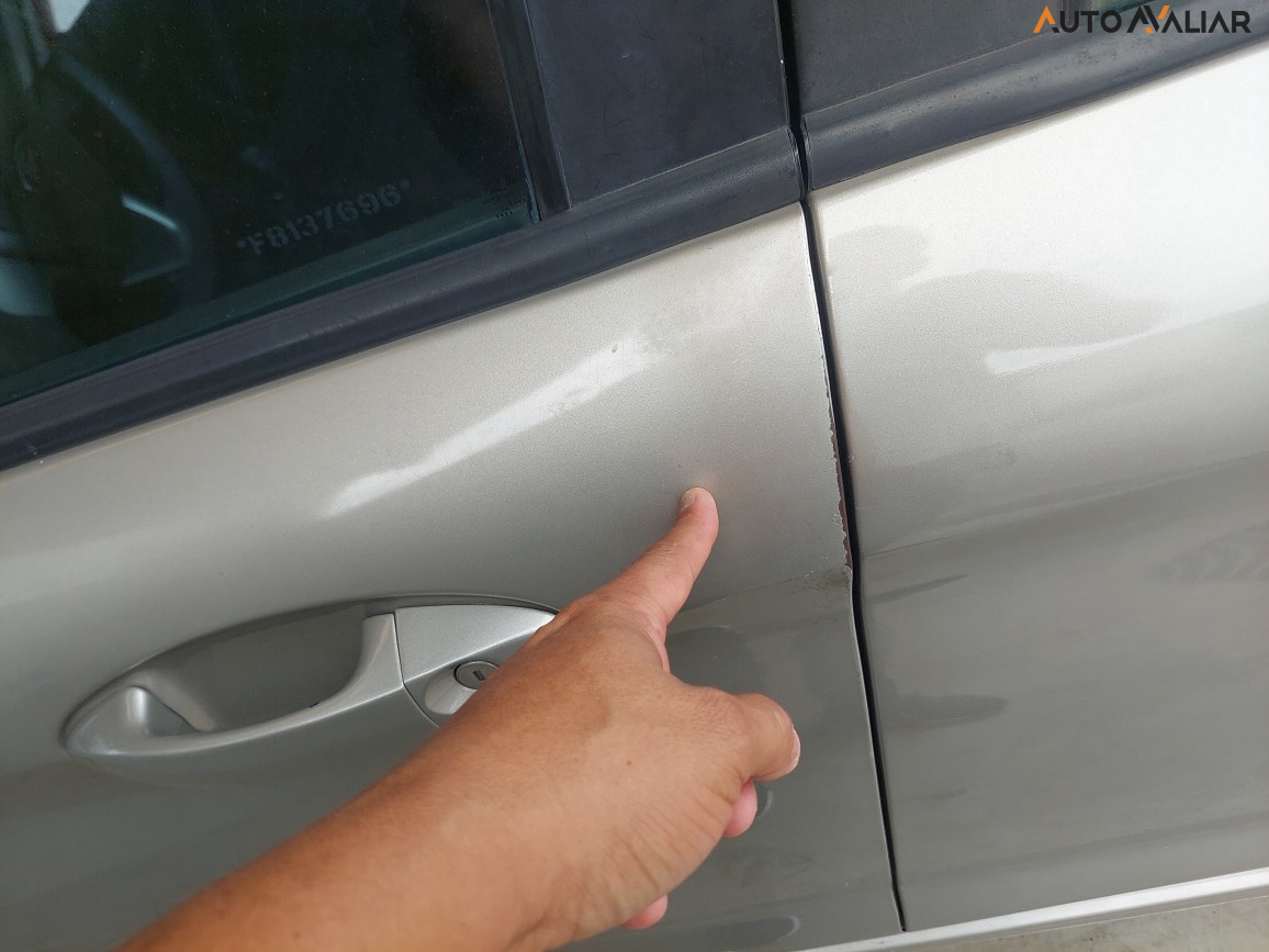 FORD KA 1.0 SE / SE PLUS TI-VCT FLEX