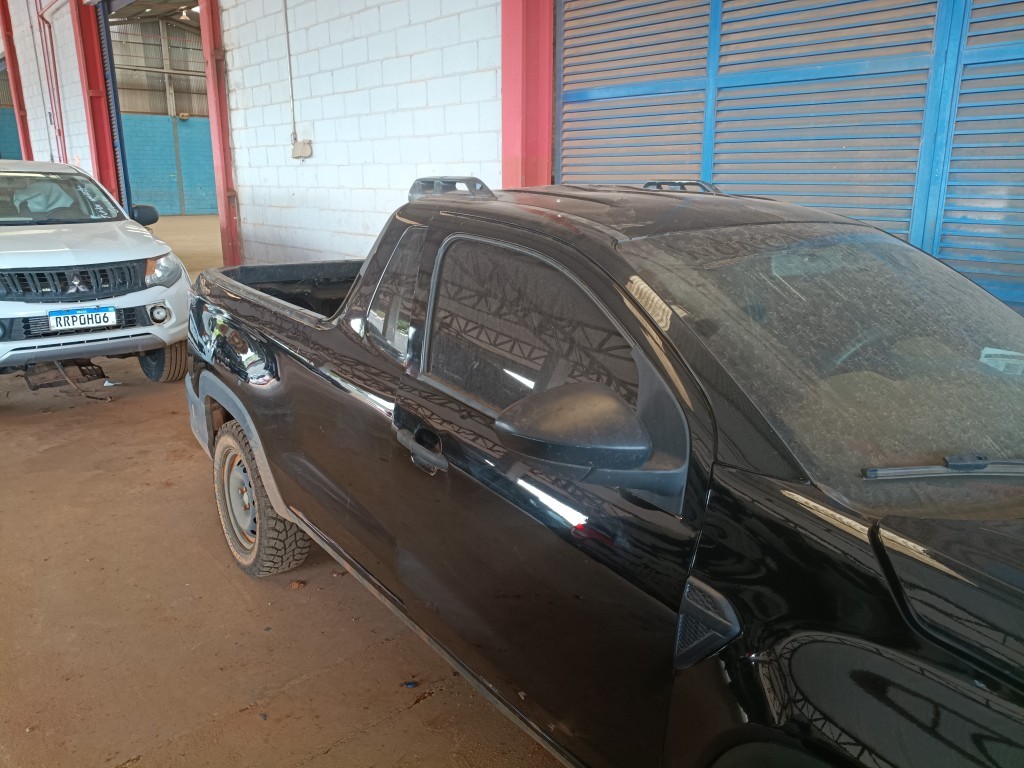 FIAT STRADA 1.3 FIREFLY FLEX ENDURANCE CS MANUAL FIAT STRADA 1.3 FIREFLY FLEX ENDURANCE CS MANUAL