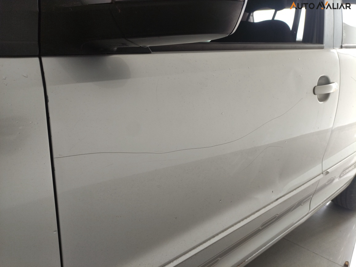 VOLKSWAGEN FOX 1.6 MSI TOTAL FLEX CONNECT 4P MANUAL