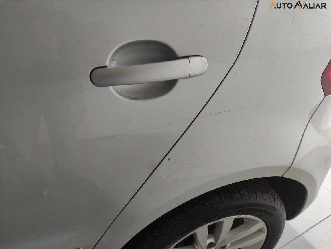 VOLKSWAGEN FOX 1.6 MSI TOTAL FLEX CONNECT 4P MANUAL