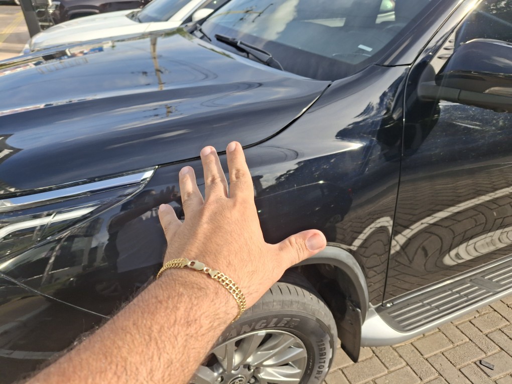 TOYOTA HILUX SW4 2.8 D-4D TURBO DIESEL SRX 7L 4X4 AUTOM&Aacute;TICO