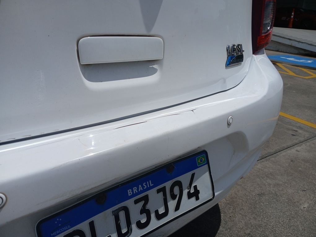 NISSAN MARCH 1.6 SL 16V FLEXSTART 4P XTRONIC