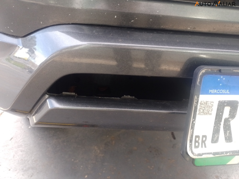 TOYOTA HILUX 2.8 D-4D TURBO DIESEL CD POWER PACK 4X4 MANUAL