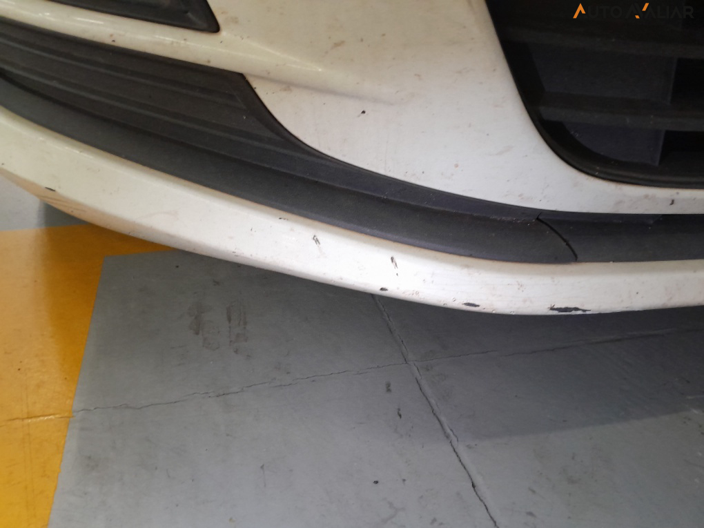 VOLKSWAGEN GOLF 1.6 MSI COMFORTLINE 16V TOTAL FLEX 4P TIPTRONIC
