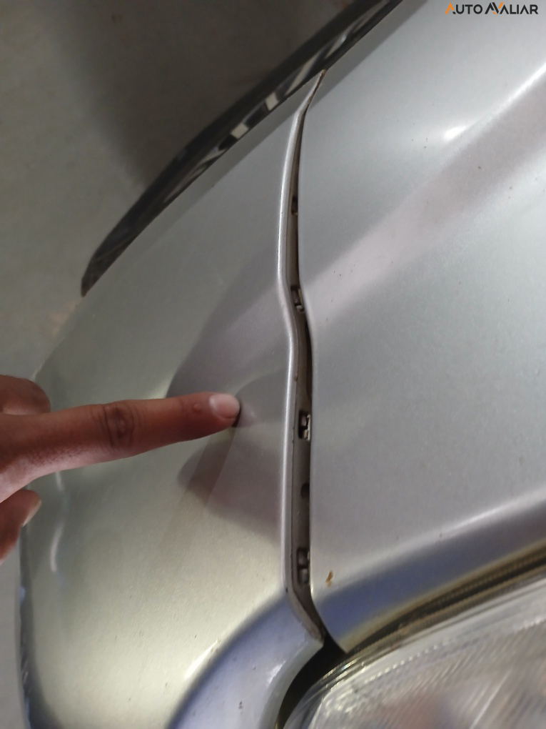 NISSAN FRONTIER 2.3 16V TURBO DIESEL LE CD 4X4 AUTOMATICO