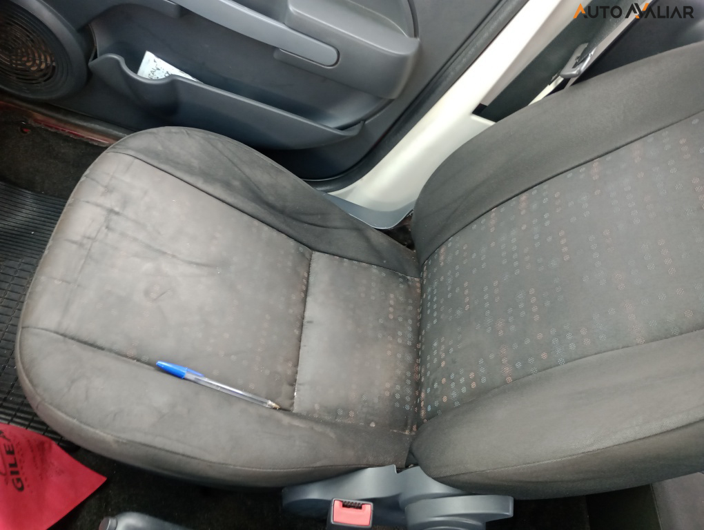 FIAT UNO 1.0 EVO VIVACE 8V FLEX 4P MANUAL