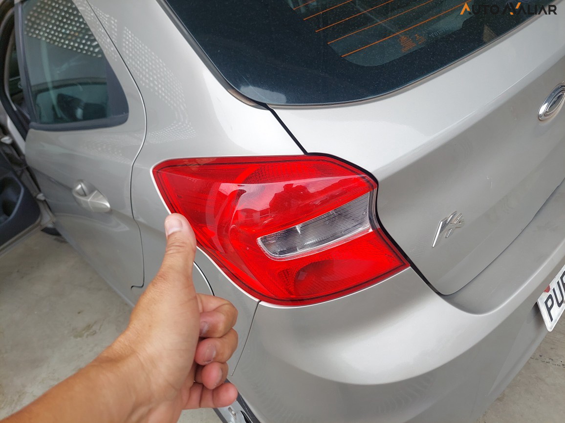 FORD KA 1.0 SE / SE PLUS TI-VCT FLEX