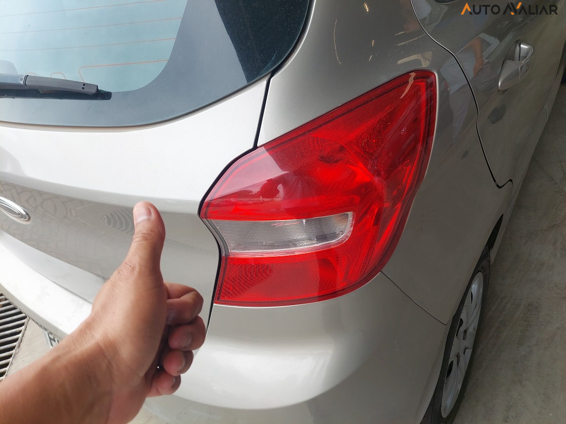 FORD KA 1.0 SE / SE PLUS TI-VCT FLEX