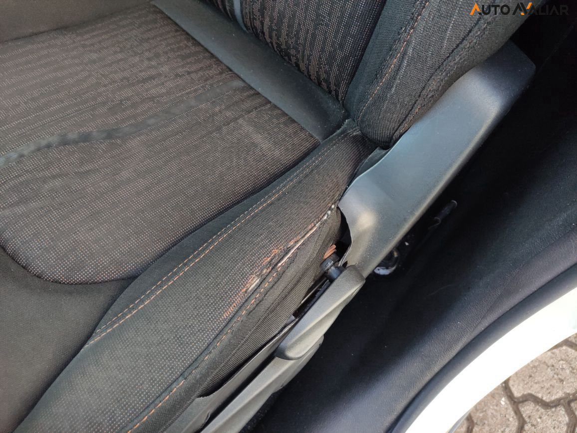 FIAT TORO 2.0 16V TURBO DIESEL VOLCANO 4WD AT9