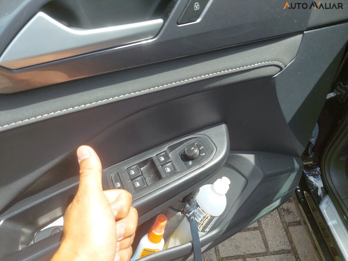 VOLKSWAGEN TAOS 1.4 250 TSI TOTAL FLEX HIGHLINE AUTOM&Aacute;TICO