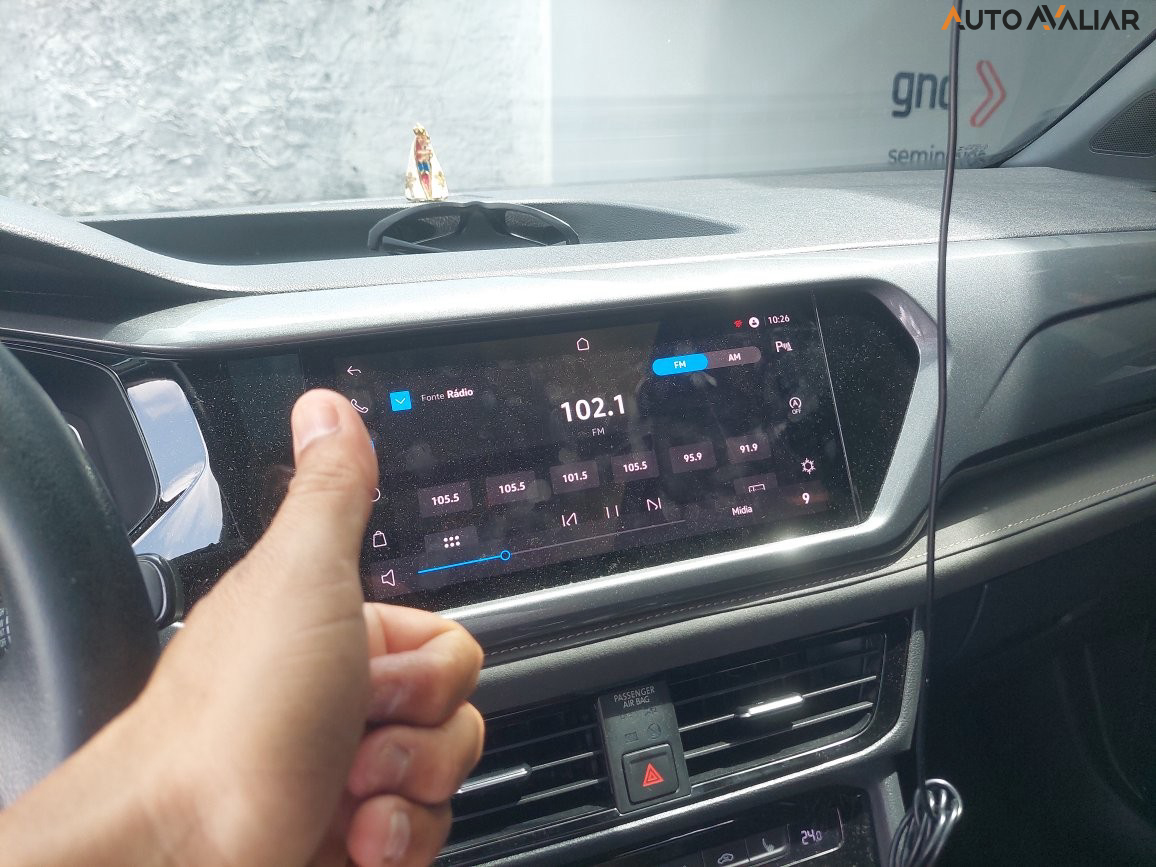 VOLKSWAGEN TAOS 1.4 250 TSI TOTAL FLEX HIGHLINE AUTOM&Aacute;TICO