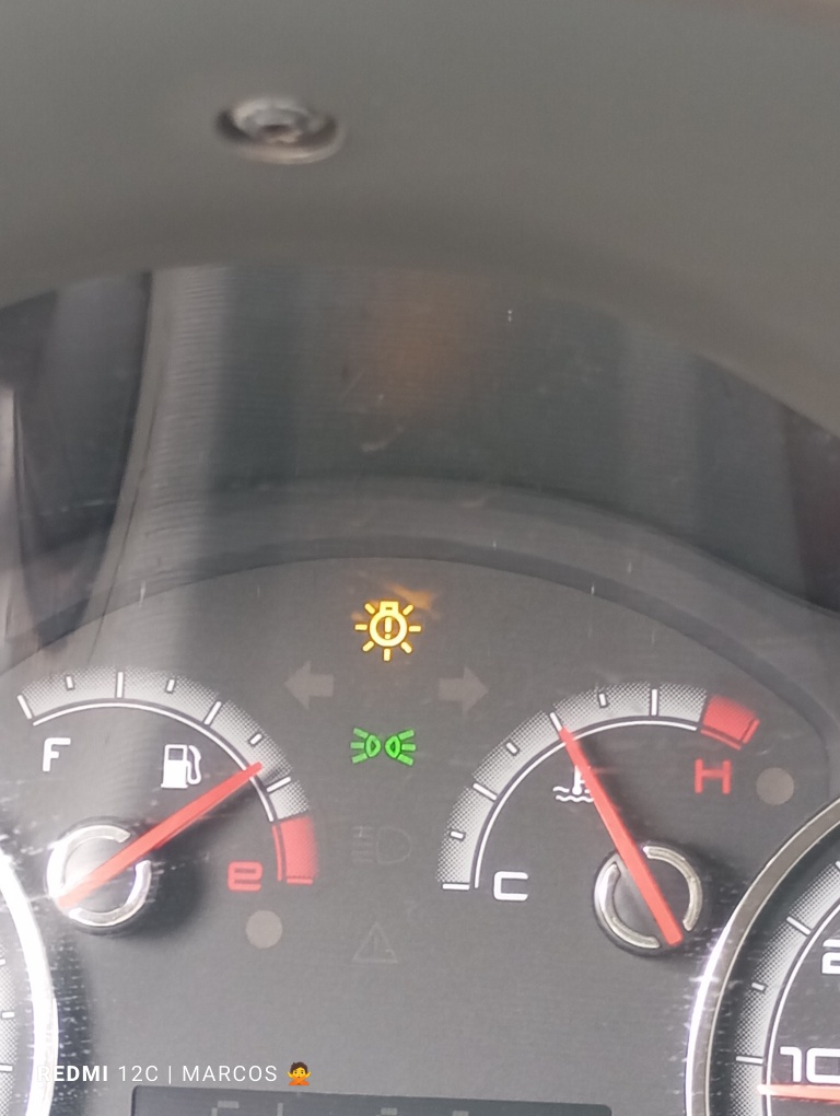 FIAT PALIO 1.0 MPI ATTRACTIVE 8V FLEX 4P MANUAL