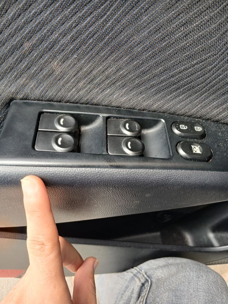 HYUNDAI HB20 1.6 COMFORT 16V FLEX 4P MANUAL